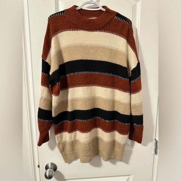 Pink Martini Neutral Sweater Metallic Thread Oversized Cozy, Women’s size L - Picture 1 of 2